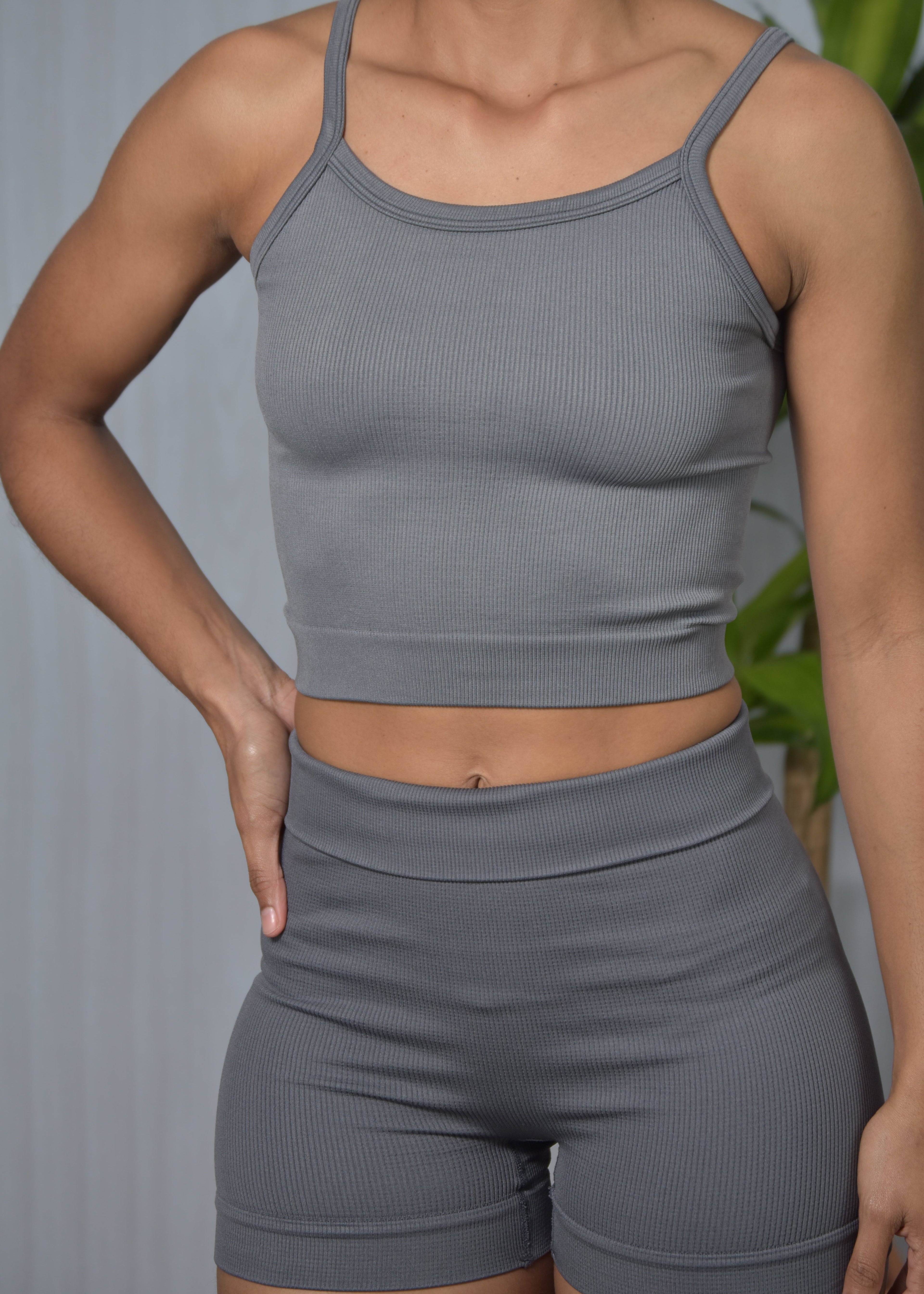 Set  top  y short